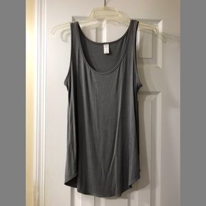 Sleeveless Gray Tank Top